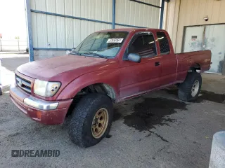 1998 Toyota Tacoma with VIN 4TAWN72N6WZ061060, listed as a Copart auction lot 49701815 with 215,295 mi miles and Clean Title. Bid and sale history available at DreamBid. Image 1.