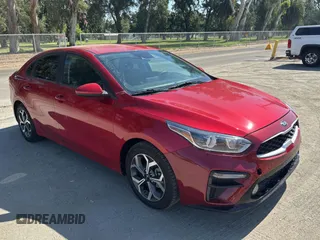 2021 Kia Forte LXS z VIN 3KPF24AD6ME359525, wystawiony jako Copart lot #61786145 z przebiegiem 86 508 mil mil oraz Szkoda całkowita • Salvage title. Historia ofert i sprzedaży dostępna na DreamBid. Obrazek 1.