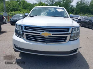 2017 Chevrolet Suburban Premier z VIN 1GNSCJKC5HR139150, wystawiony jako IAAI lot #42125570 z przebiegiem 177 792 mil mil oraz . Historia ofert i sprzedaży dostępna na DreamBid. Obrazek 12.