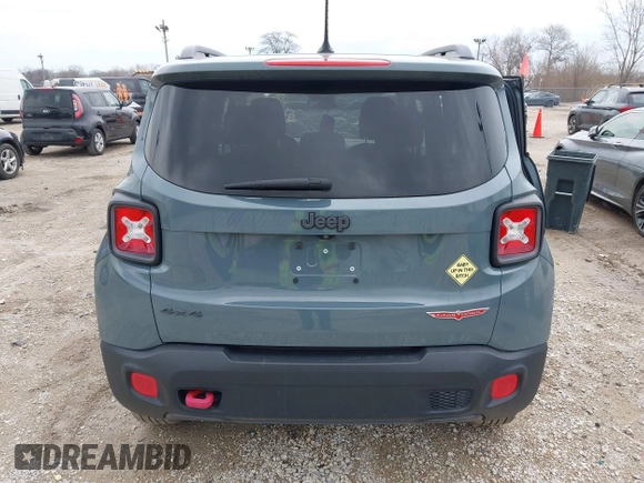 2015 Jeep Renegade Trailhawk z VIN ZACCJBCT4FPB79254, wystawiony jako IAAI lot #41965451 z przebiegiem 87 398 mil mil oraz . Historia ofert i sprzedaży dostępna na DreamBid. Obrazek 16.