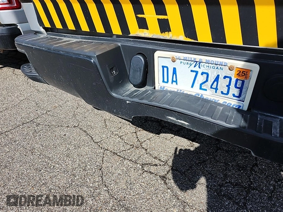 2015 Chevrolet Silverado 1500 Work Truck with VIN 1GCNCPEH7FZ270111, listed as a IAAI auction lot 42255188 with 176,637 mi miles and . Bid and sale history available at DreamBid. Image 1.