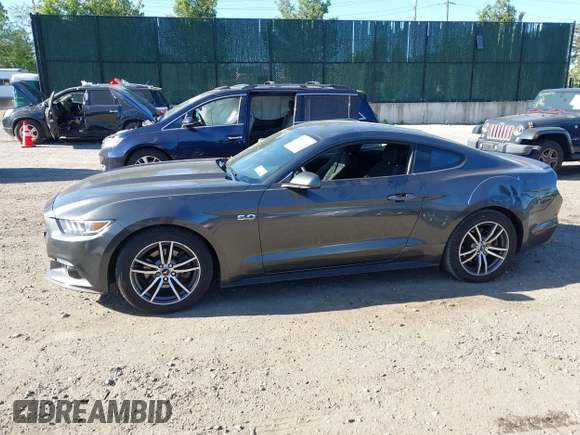 2016 Ford Mustang EcoBoost z VIN 1FA6P8TH4G5241245, wystawiony jako IAAI lot #42276819 z przebiegiem 80 190 mil mil oraz . Historia ofert i sprzedaży dostępna na DreamBid. Obrazek 14.