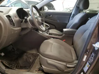 2011 Kia Sportage LX with VIN KNDPB3A23B7088157, listed as a Copart auction lot 55334385 with 163,716 mi miles and Non Repairable. Bid and sale history available at carsss.com. Image 7.