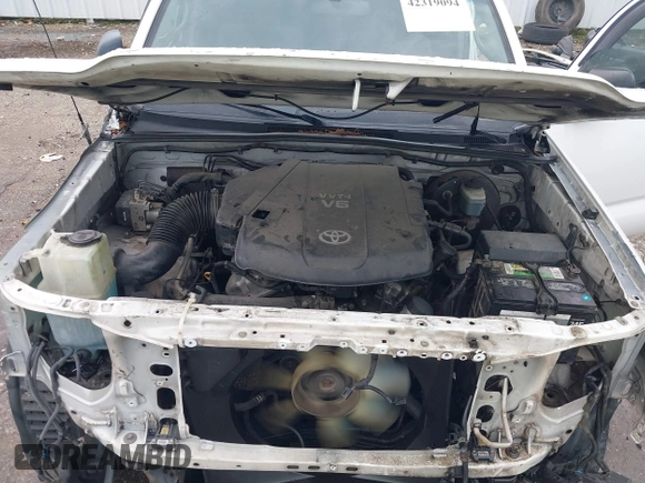 2007 Toyota Tacoma PreRunner with VIN 3TMJU62N77M030897, listed as a IAAI auction lot 42319094 with 325,560 mi miles and . Bid and sale history available at DreamBid. Image 10.