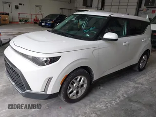 2024 Kia Soul S with VIN KNDJ23AU1R7237456, listed as a IAAI auction lot 42349274 with 18,668 mi miles and . Bid and sale history available at DreamBid. Image 17.