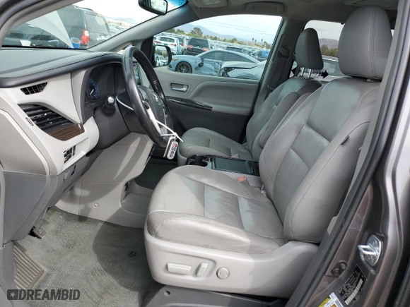 2016 Toyota Sienna XLE with VIN 5TDYK3DC9GS728183, listed as a Copart auction lot 49244635 with 121,111 mi miles and Salvage Title. Bid and sale history available at carsss.com. Image 7.