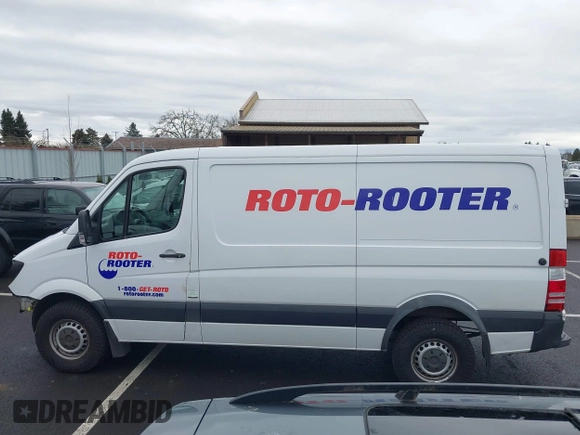 2016 Mercedes-Benz Sprinter with VIN WD3PE7DD1GP257850, listed as a IAAI auction lot 41587919 with 122,306 mi miles and . Bid and sale history available at carsss.com. Image 15.