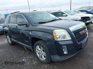 2013 GMC Terrain SLE with VIN 2GKALSEK4D6271694, listed as a IAAI auction lot 42083176 with 145,193 mi miles. Bid and sale history available at carsss.com. Image 1.