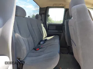 2004 Chevrolet Silverado 1500 Z71 with VIN 2GCEK19T141132102, listed as a IAAI auction lot 42050045 with 133,196 mi miles and . Bid and sale history available at DreamBid. Image 8.