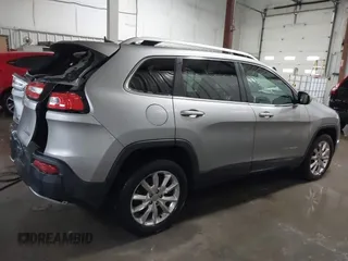 2016 Jeep Cherokee Limited with VIN 1C4PJMDB7GW283017, listed as a IAAI auction lot 41520558 with 79,630 mi miles. Bid and sale history available at carsss.com. Image 13.