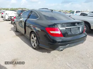 2015 Mercedes-Benz C 250 with VIN WDDGJ4HB6FG350022, listed as a IAAI auction lot 42552333 with 135,827 mi miles and . Bid and sale history available at DreamBid. Image 3.