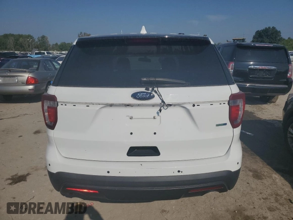 2016 Ford Utility Police Interceptor with VIN 1FM5K8AR0GGD05975, listed as a Copart auction lot 69044884 with 139,511 mi miles and Salvage Title. Bid and sale history available at carsss.com. Image 6.