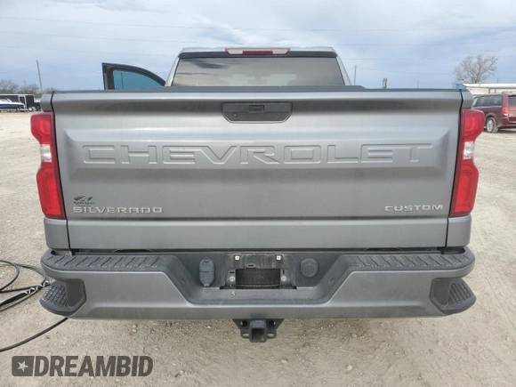 2020 Chevrolet Silverado 1500 Custom with VIN 1GCRWBEH3LZ332479, listed as a Copart auction lot 88809145 with 54,834 mi miles and Salvage Title. Bid and sale history available at carsss.com. Image 6.
