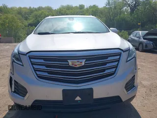 2017 Cadillac XT5 Premium Luxury AWD z VIN 1GYKNERS6HZ112170, wystawiony jako IAAI lot #42262116 z przebiegiem 140 982 mil mil oraz . Historia ofert i sprzedaży dostępna na DreamBid. Obrazek 12.