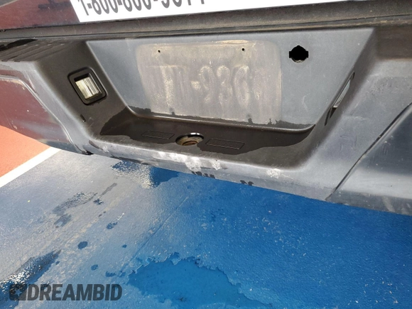 2015 Ford F-150 XL with VIN 1FTEX1C87FKD12113, listed as a IAAI auction lot 42786507 with 260,763 mi miles and . Bid and sale history available at DreamBid. Image 18.