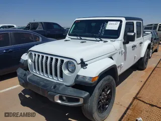 2023 Jeep Gladiator Overland with VIN 1C6HJTFG5PL523116, listed as a IAAI auction lot 42031287 with 1 mi miles. Bid and sale history available at carsss.com. Image 2.