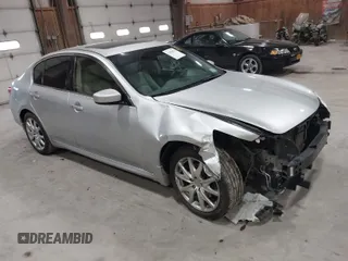 2011 Infiniti G37 x with VIN JN1CV6AR7BM403261, listed as a IAAI auction lot 41883898 with 111,807 mi miles. Bid and sale history available at carsss.com. Image 1.