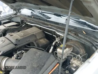 2016 Nissan Frontier SV z VIN 1N6AD0CU9GN719507, wystawiony jako IAAI lot #41911320 z przebiegiem 127 569 mil mil oraz . Historia ofert i sprzedaży dostępna na DreamBid. Obrazek 20.