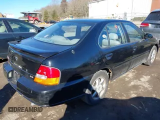 1999 Nissan Altima XE with VIN 1N4DL01D4XC111966, listed as a IAAI auction lot 41447732 with 150,203 mi miles. Bid and sale history available at carsss.com. Image 4.