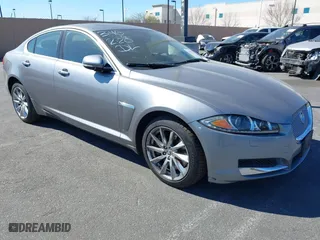 2013 Jaguar XF I4 RWD with VIN SAJWA0ES5DPU05285, listed as a IAAI auction lot 41549186 with 131,025 mi miles. Bid and sale history available at carsss.com. Image 1.