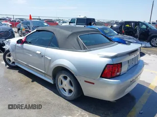 2001 Ford Mustang Deluxe с VIN 1FAFP44451F208230, выставлен на аукционе IAAI как лот 42191956 с пробегом 118 287 миль миль и . История ставок и продаж доступна на DreamBid. Изображение 3.