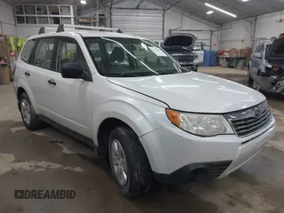 2009 Subaru Forester X with VIN JF2SH61669G717547, listed as a IAAI auction lot 42179428 with Not provided miles and . Bid and sale history available at DreamBid. Image 1.