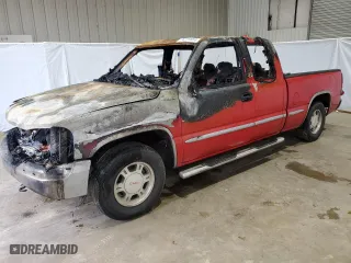 2002 GMC Sierra 1500 SLE with VIN 2GTEC19T321409455, listed as a Copart auction lot 86720884 with 0 mi miles and Salvage Title. Bid and sale history available at carsss.com. Image 1.