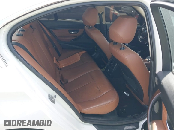 2013 BMW 3 Series 328i with VIN WBA3C1C5XDF437585, listed as a IAAI auction lot 42025388 with 101,963 mi miles. Bid and sale history available at carsss.com. Image 8.