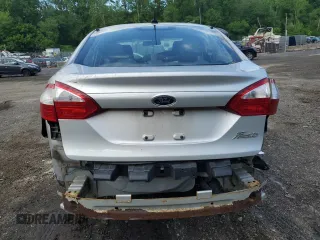 2014 Ford Fiesta S with VIN 3FADP4AJ0EM226268, listed as a Copart auction lot 57232615 with 150,452 mi miles and Salvage title. Bid and sale history available at DreamBid. Image 6.