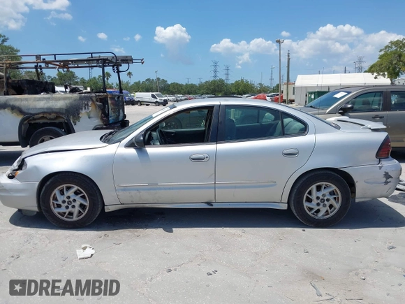 2004 Pontiac Grand Am SE1 z VIN 1G2NF52F34M504774, wystawiony jako IAAI lot #42188471 z przebiegiem 148 727 mil mil oraz . Historia ofert i sprzedaży dostępna na DreamBid. Obrazek 14.