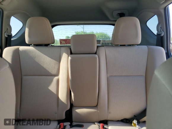 2013 Toyota RAV4 LE z VIN 2T3ZFREV7DW051639, wystawiony jako Copart lot #63396965 z przebiegiem 41 481 mil mil oraz Szkoda całkowita • Salvage title. Historia ofert i sprzedaży dostępna na DreamBid. Obrazek 10.