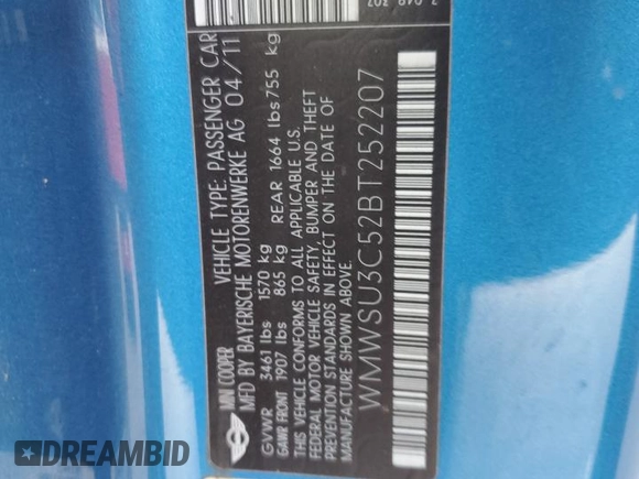 2011 MINI Hardtop with VIN WMWSU3C52BT252207, listed as a Copart auction lot 62735905 with 121,121 mi miles and Salvage title. Bid and sale history available at DreamBid. Image 12.