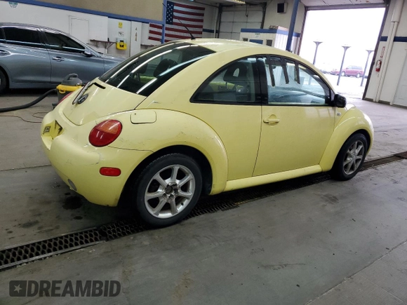 2001 Volkswagen Beetle GLS z VIN 3VWCS21C41M417502, wystawiony jako Copart lot #43071515 z przebiegiem 169 634 mil mil oraz Szkoda całkowita • Salvage title. Historia ofert i sprzedaży dostępna na DreamBid. Obrazek 3.