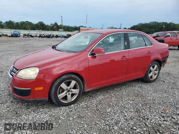 2008 Volkswagen Jetta SE z VIN 3VWRM71K38M014484, wystawiony jako Copart lot #60984555 z przebiegiem 164 334 mil mil oraz Szkoda całkowita • Salvage title. Historia ofert i sprzedaży dostępna na DreamBid. Obrazek 1.