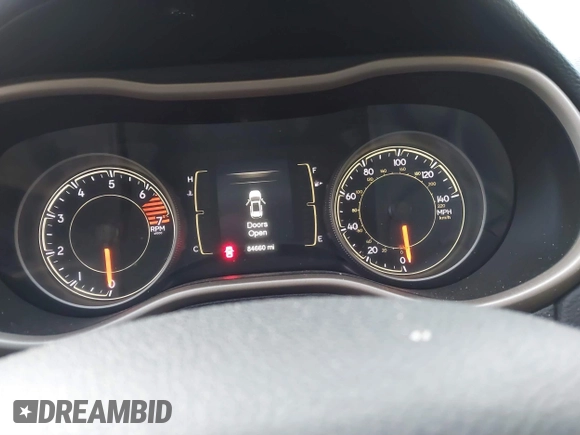 2017 Jeep Cherokee Altitude с VIN 1C4PJLAB6HW652837, выставлен на аукционе IAAI как лот 41459829 с пробегом 84 660 миль миль и . История ставок и продаж доступна на DreamBid. Изображение 7.
