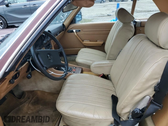 1982 Mercedes-Benz 380 with VIN WDBBA45A9CB018180, listed as a Copart auction lot 52850375 with 100,408 mi miles and Clean Title. Bid and sale history available at carsss.com. Image 7.