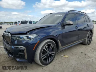 2021 BMW X7 M50i with VIN 5UXCX6C06M9F64049, listed as a Copart auction lot 84249714 with 42,731 mi miles and Salvage Title. Bid and sale history available at carsss.com. Image 1.