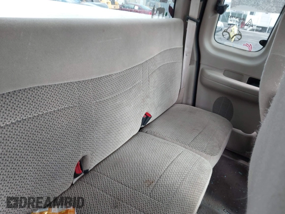 2000 Ford F-150 XL с VIN 1FTRX18W8YNB08110, выставлен на аукционе IAAI как лот 41701007 с пробегом 92 783 миль миль и . История ставок и продаж доступна на DreamBid. Изображение 8.