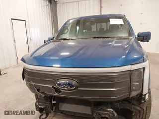2022 Ford F-150 Lightning Pro with VIN 1FTVW1EL7NWG15923, listed as a IAAI auction lot 41396120 with 25,322 mi miles. Bid and sale history available at carsss.com. Image 12.
