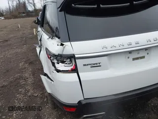 2018 Land Rover Range Rover Sport HSE with VIN SALWR2RK2JA697059, listed as a IAAI auction lot 41131005 with 44,254 mi miles. Bid and sale history available at carsss.com. Image 20.