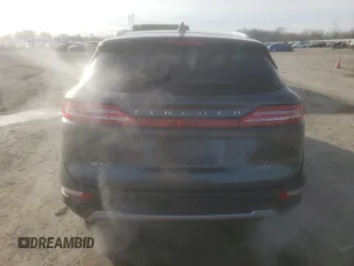 2017 Lincoln MKC Premiere z VIN 5LMCJ1D90HUL28606, wystawiony jako Copart lot #44211405 z przebiegiem 110 804 mil mil oraz Szkoda całkowita • Salvage title. Historia ofert i sprzedaży dostępna na DreamBid. Obrazek 6.