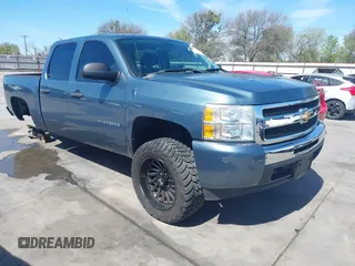 2013 Chevrolet Silverado 1500 with VIN 3GCPCPEA7DG343213, listed as a IAAI auction lot 41782731 with 109,795 mi miles and . Bid and sale history available at DreamBid. Image 1.