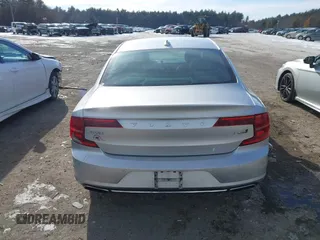 2017 Volvo S90 Inscription с VIN YV1A22MLXH1012333, выставлен на аукционе IAAI как лот 41340599 с пробегом 112 597 миль миль и . История ставок и продаж доступна на DreamBid. Изображение 16.
