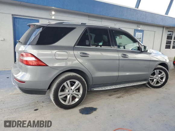 2014 Mercedes-Benz M 350 с VIN 4JGDA5HB9EA374539, выставлен на аукционе Copart как лот 59728295 с пробегом 216 957 миль миль и Списание • Salvage title. История ставок и продаж доступна на DreamBid. Изображение 3.
