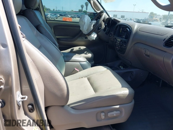 2005 Toyota Sequoia SR5 with VIN 5TDBT44A55S243995, listed as a IAAI auction lot 42171846 with 215,287 mi miles and . Bid and sale history available at DreamBid. Image 5.