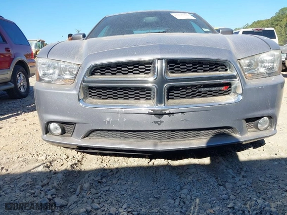 2014 Dodge Charger SXT with VIN 2C3CDXHG5EH234377, listed as a IAAI auction lot 40665498 with 116755 miles. Bid and sale history available at carsss.com. Image 6.