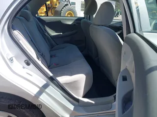 2009 Toyota Corolla with VIN JTDBL40E399035756, listed as a IAAI auction lot 42139231 with 77,149 mi miles and . Bid and sale history available at DreamBid. Image 8.