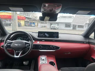 2022 Genesis GV70 Sport z VIN KMUMCDTC5NU011241, wystawiony jako Copart lot #48534845 z przebiegiem 44 751 mil mil oraz Szkoda całkowita • Salvage title. Historia ofert i sprzedaży dostępna na DreamBid. Obrazek 9.