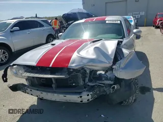 2014 Dodge Challenger SRT-8 z VIN 2C3CDYCJ3EH201998, wystawiony jako Copart lot #53308065 z przebiegiem 57 967 mil mil oraz Szkoda całkowita • Salvage title. Historia ofert i sprzedaży dostępna na DreamBid. Obrazek 14.
