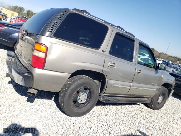 2003 Chevrolet Tahoe LT with VIN 1GNEC13Z73R131088, listed as a Copart auction lot 42475545 with 308,576 mi miles and Non Repairable. Bid and sale history available at carsss.com. Image 3.